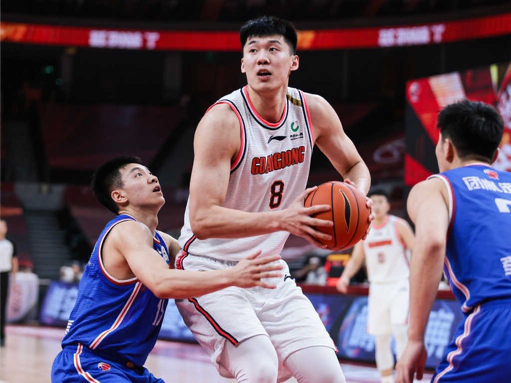 下任何细微 下任何细微